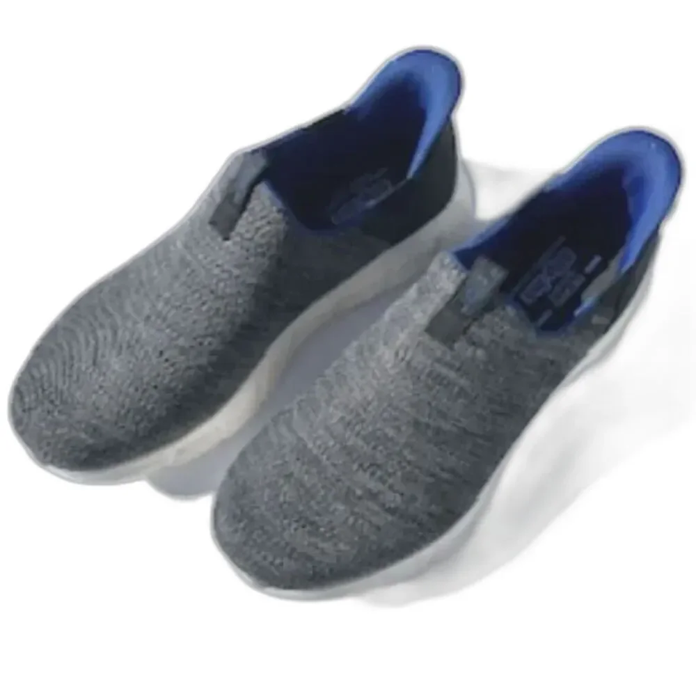 Size: 10.5W . Skechers Slip-in Heights Edge Sneakers . Bobs B Flex . New in Box